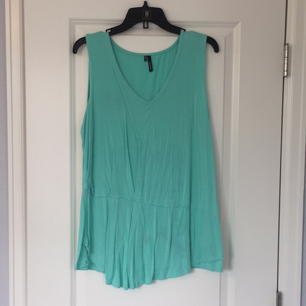 Maurices asymmetrical tank size XL